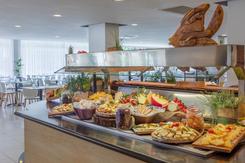 Sol Palmanova Palma Nova, Majorca On The Beach